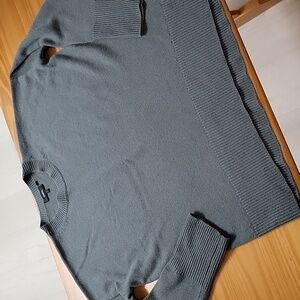 New Theory Beautiful Green Sweater, Small